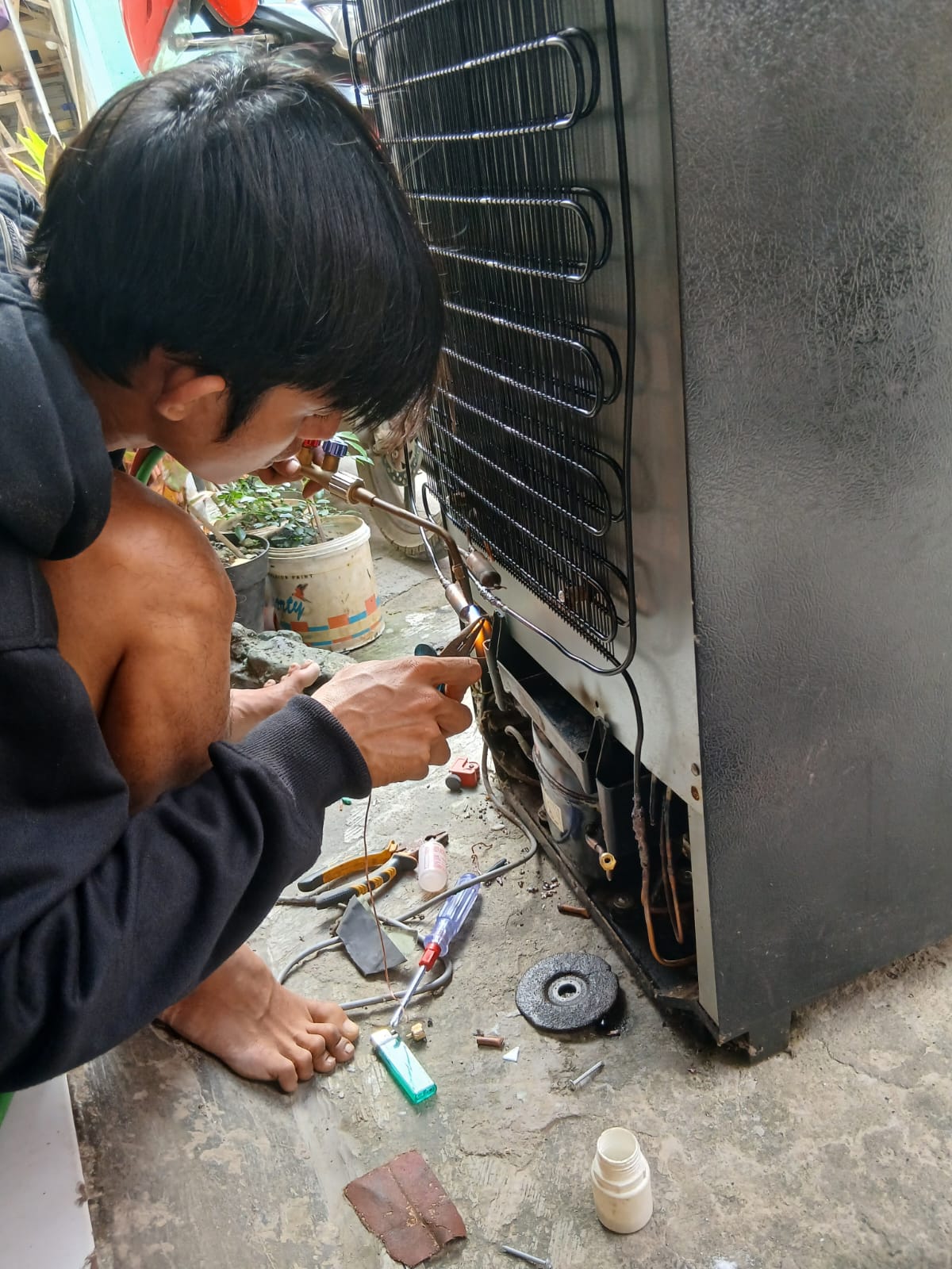 Dokumentasi Las Freon AC 4
